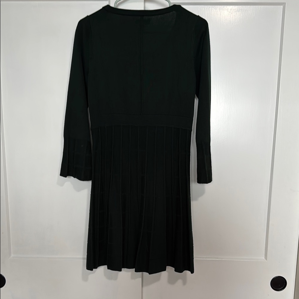 Calvin Klein Green Sweater Dress with Bell Sleeves - Picture 3 of 3